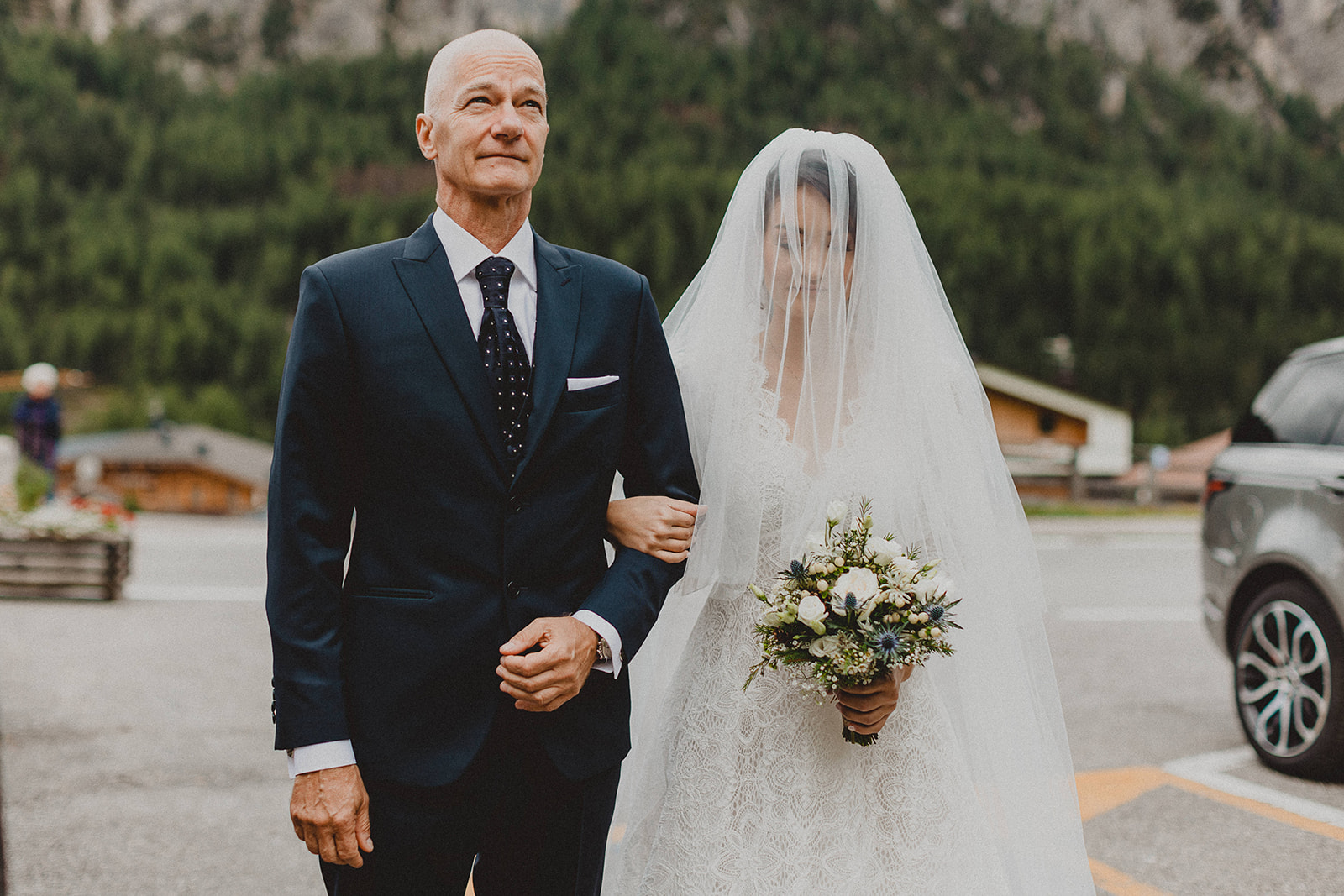 Esclusivo-matrimonio in Baita sulle Dolomiti. Livio Lacurre Fotografo.
