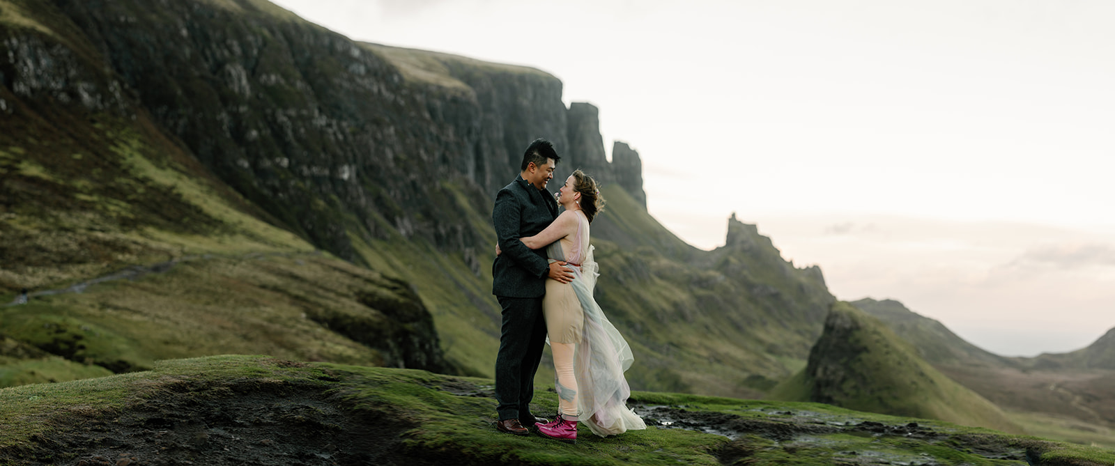 Mellie and Andrew shared a loving hug during their elopement at the Isle of Skye