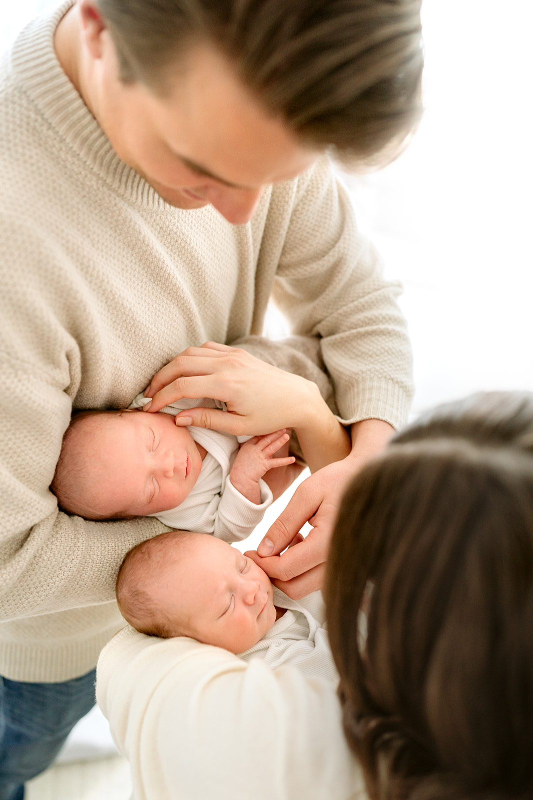 Kaksoset vastasyntyneen kuvaus twins newborn photoshoot Kauniainen