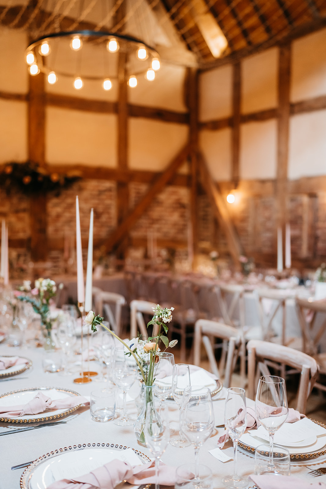 barns and yard wedding table decor