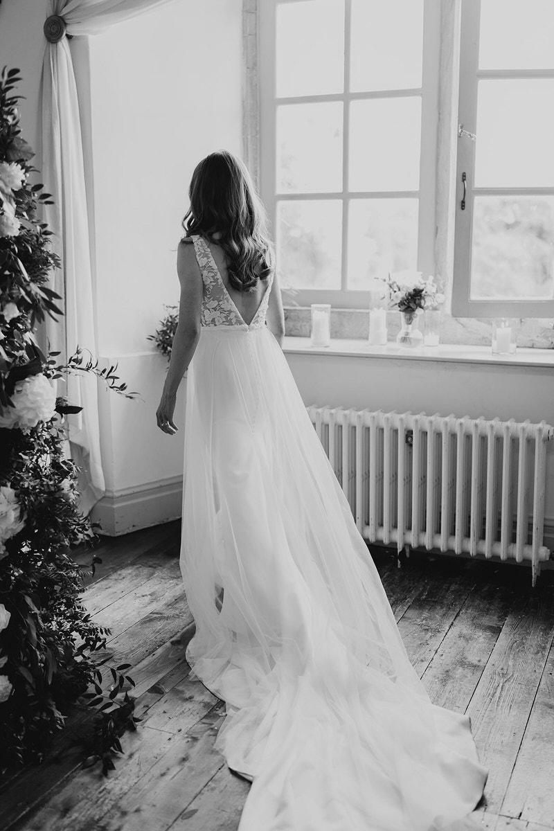 beautiful bride at Brympton House in Somerset 