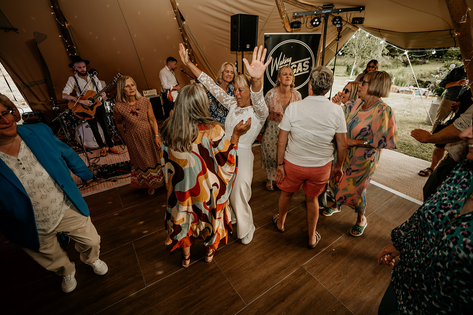 dancing at wedding with sami tipi