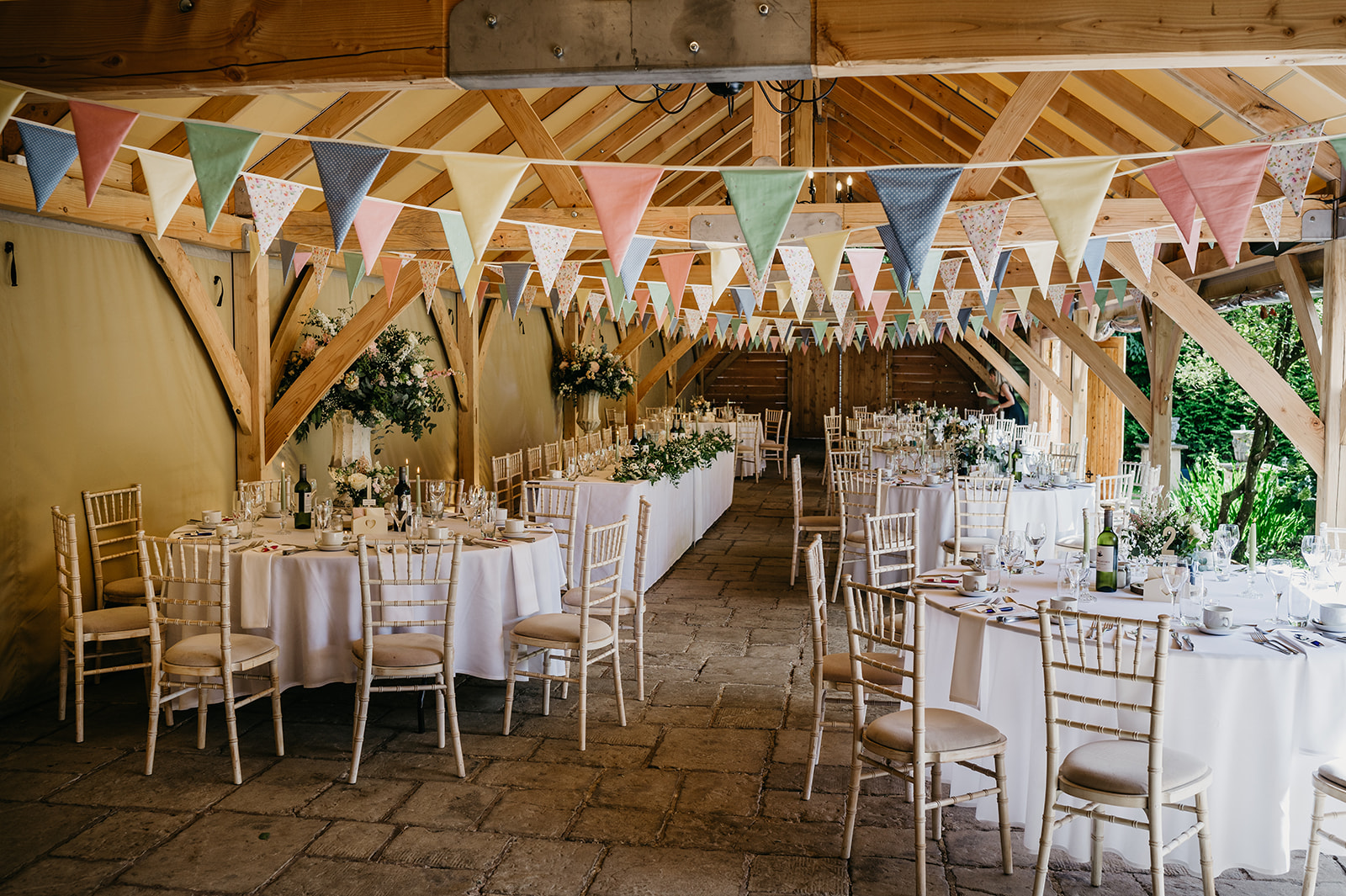 rustic english bunting wedding decor 