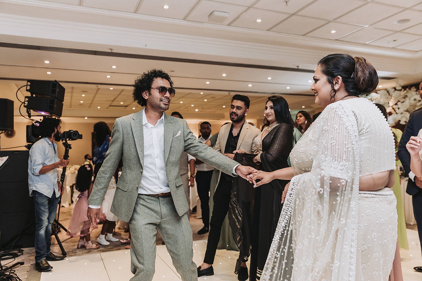 bride and groom dancing at Sri Lankan wedding