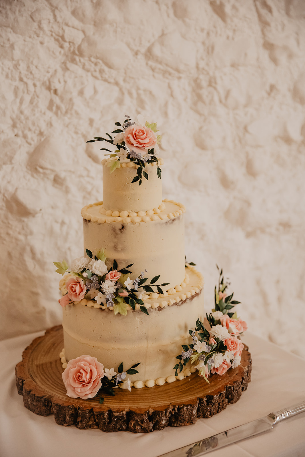 Wedding cake at a Field Place Manor House Wedding in Worthing, Sussex. By Olive Joy Photography