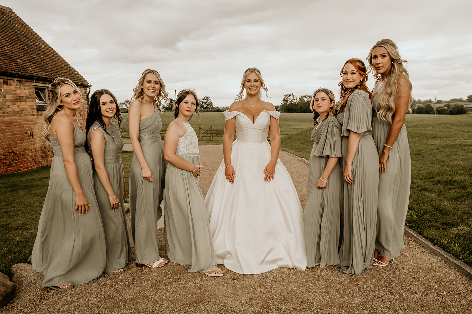 bride and bridesmaids at grangefield wedding
