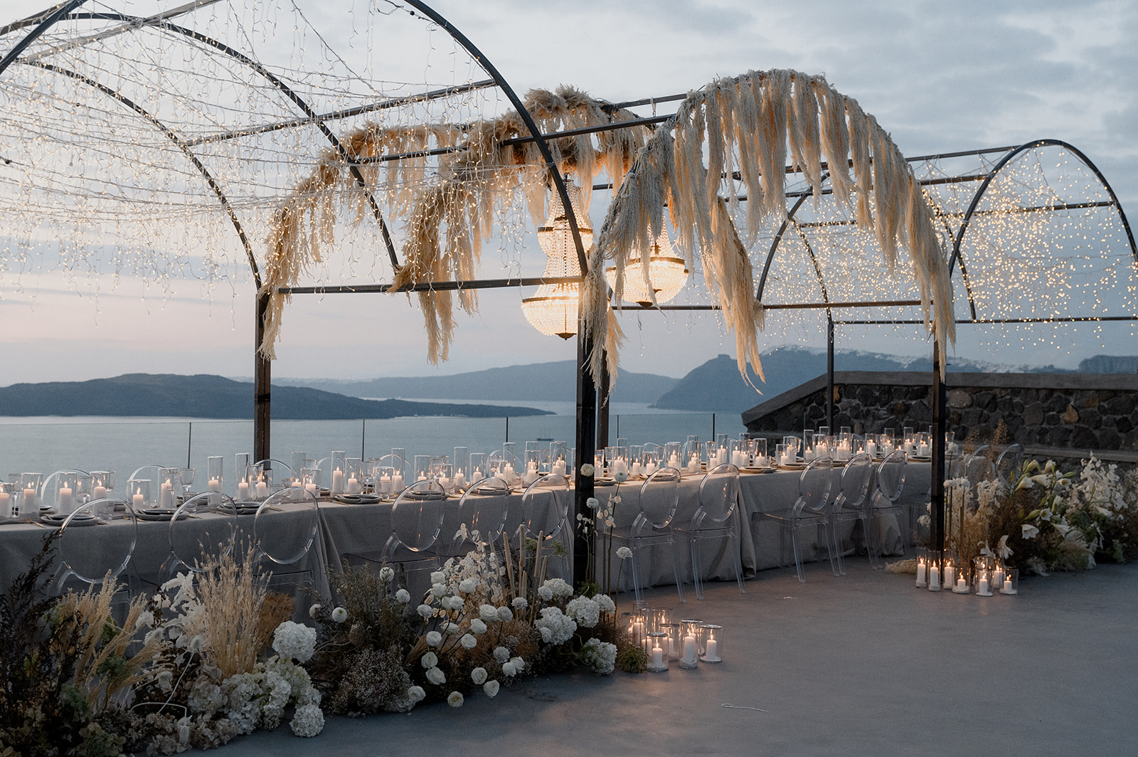 luxury wedding planner santorini