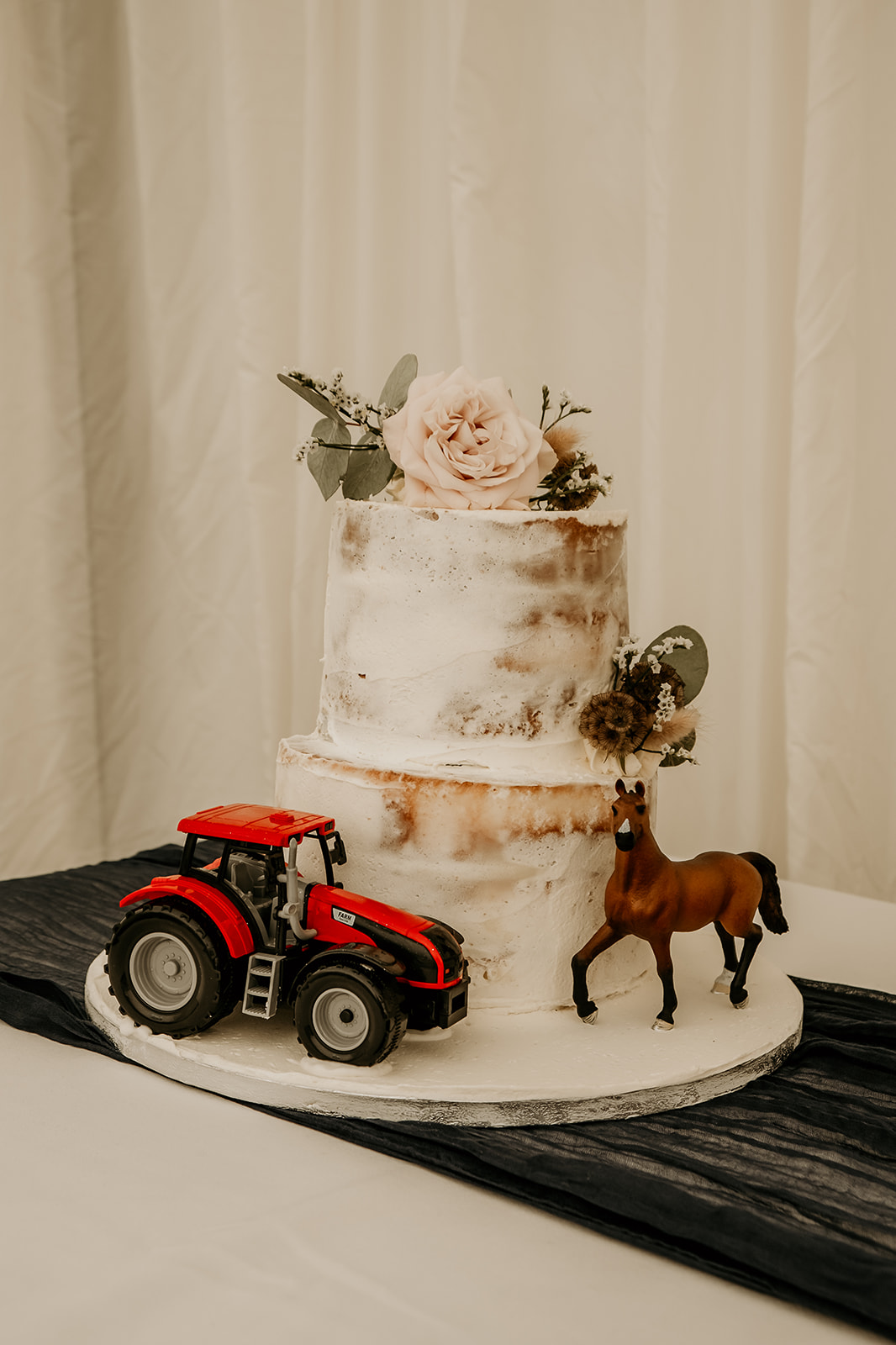 wedding day cake