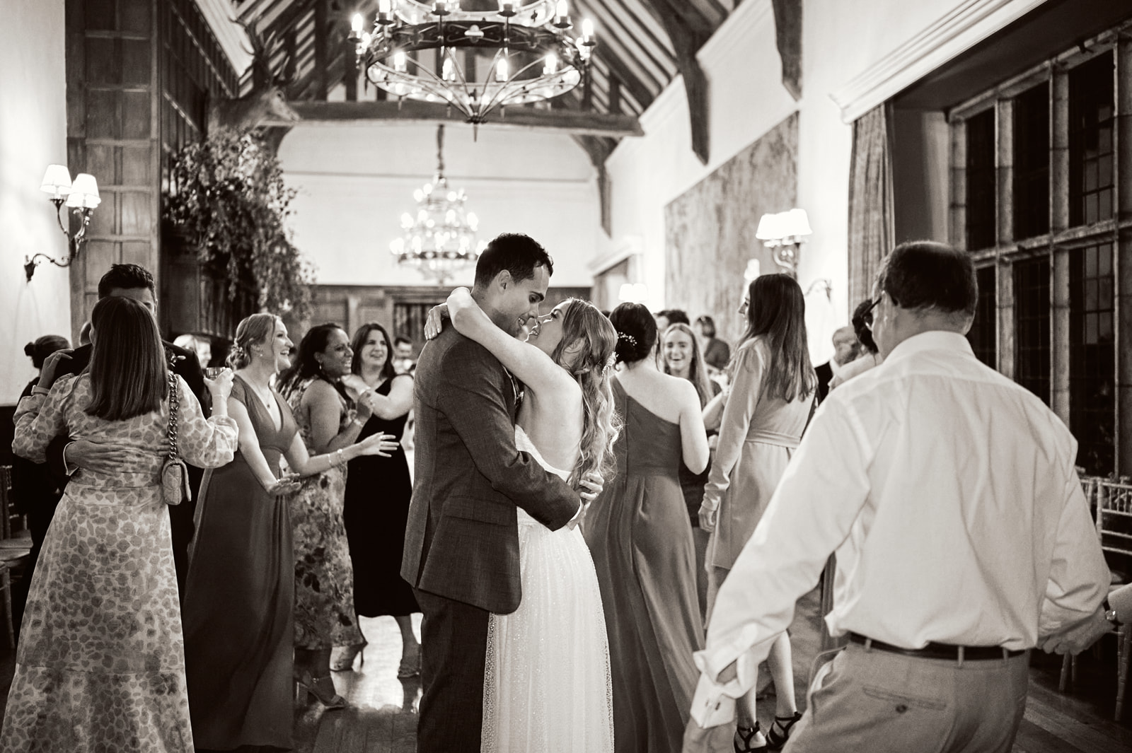 Layer Marney Tower Wedding - Rachel Reeve Photography - Couple First Dance