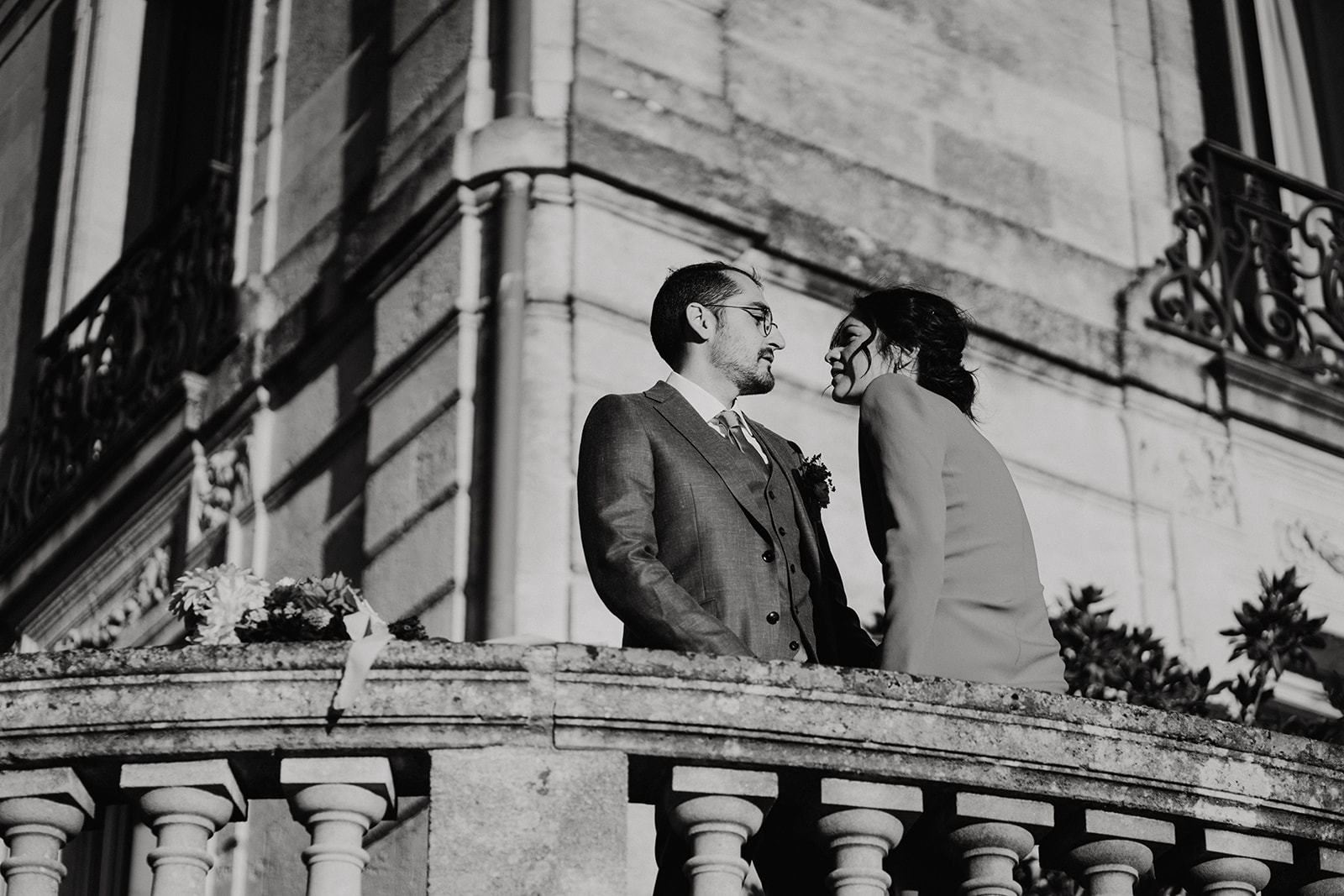 Mariage intimiste et multiculturel au château grattequina, près de bordeaux, photos los caballeros weddings