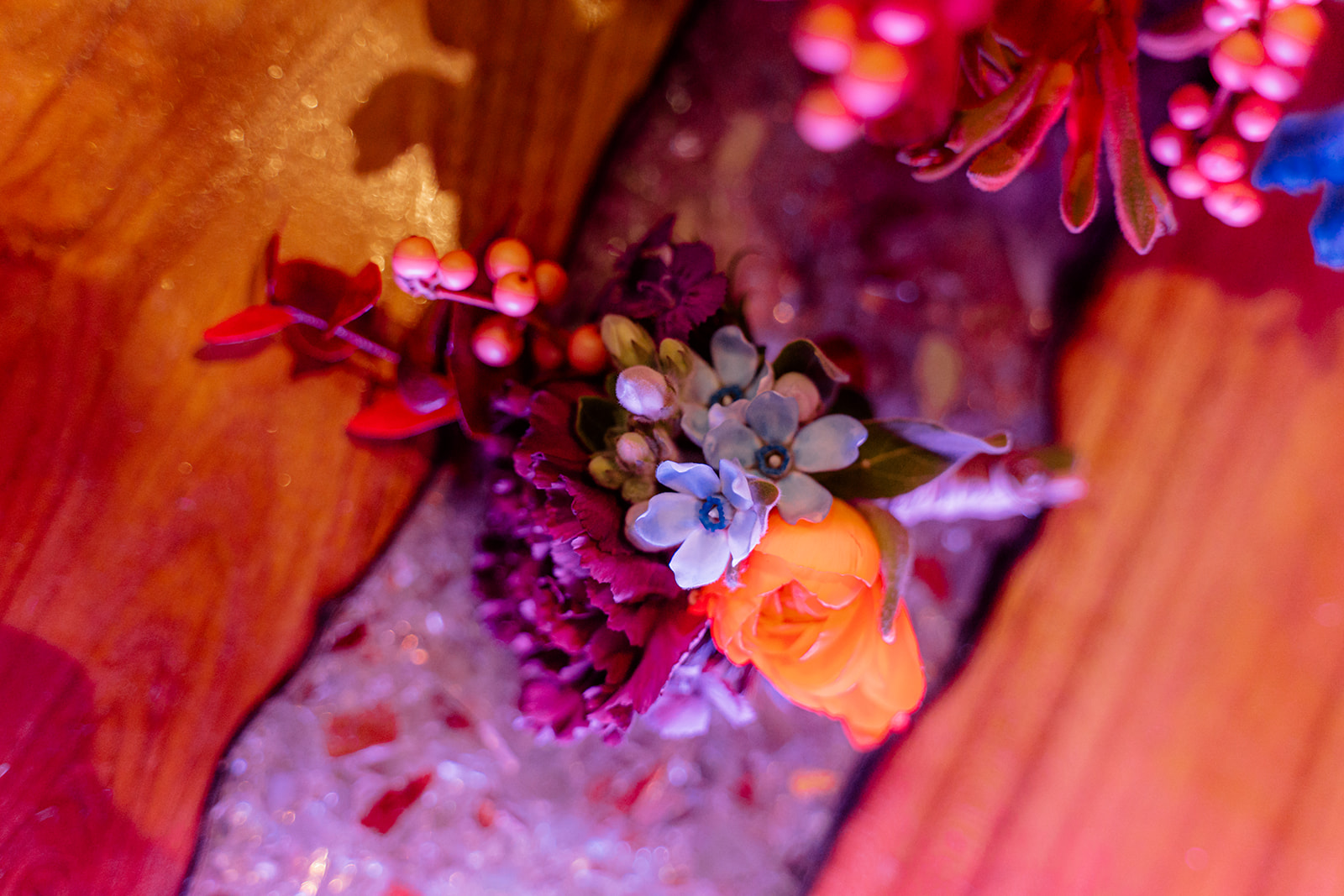 bouquet de mariée coloré violet, rose