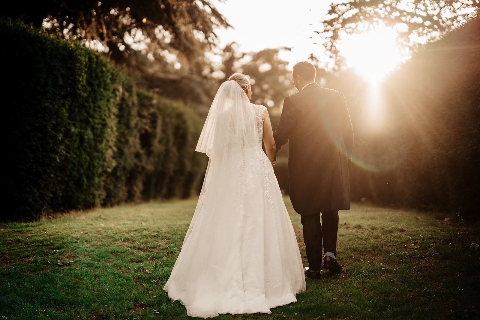 bride and groom golden hour portraits at Royal Berkshire Hotel