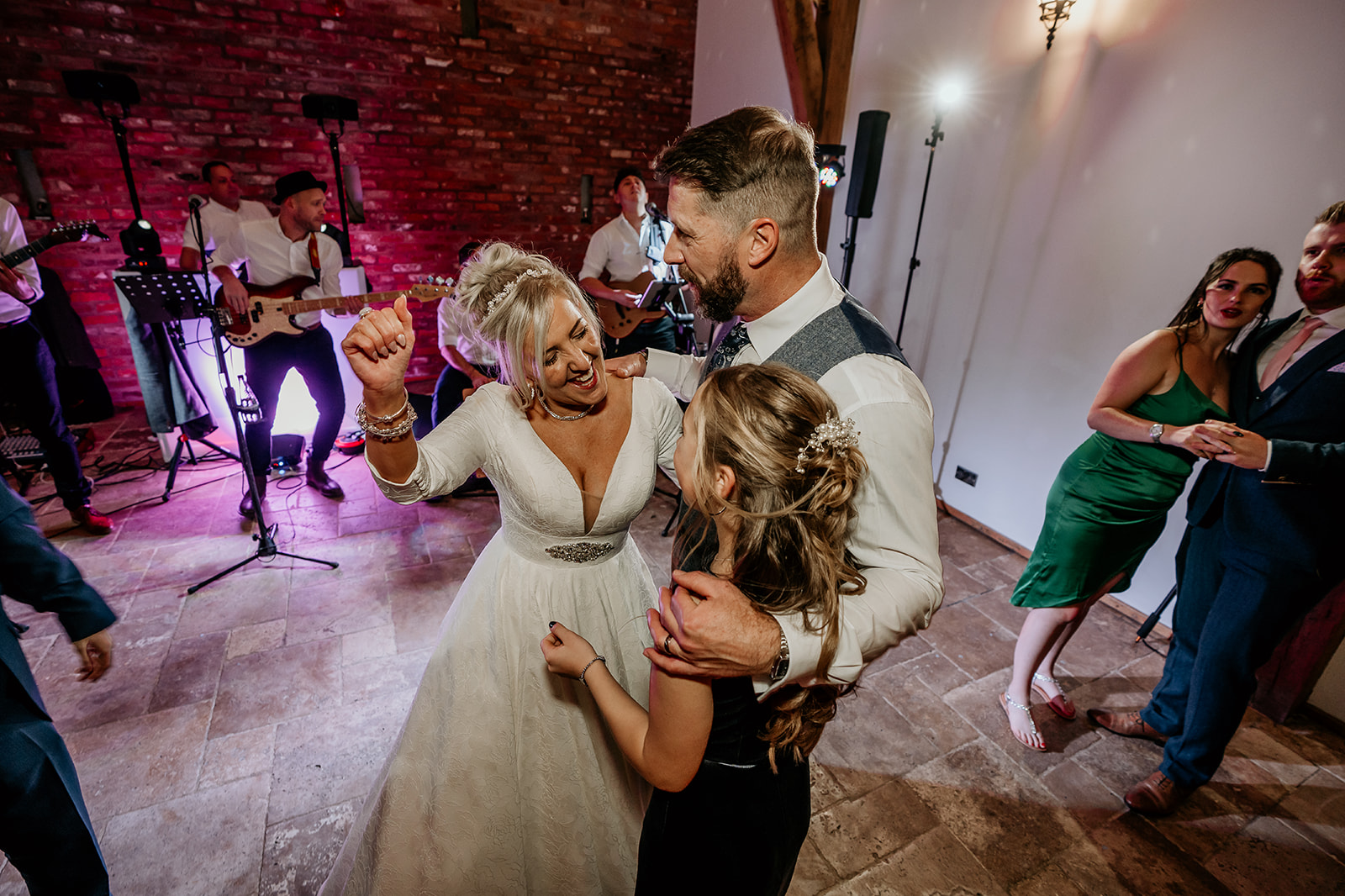 happy dancing at wedding 