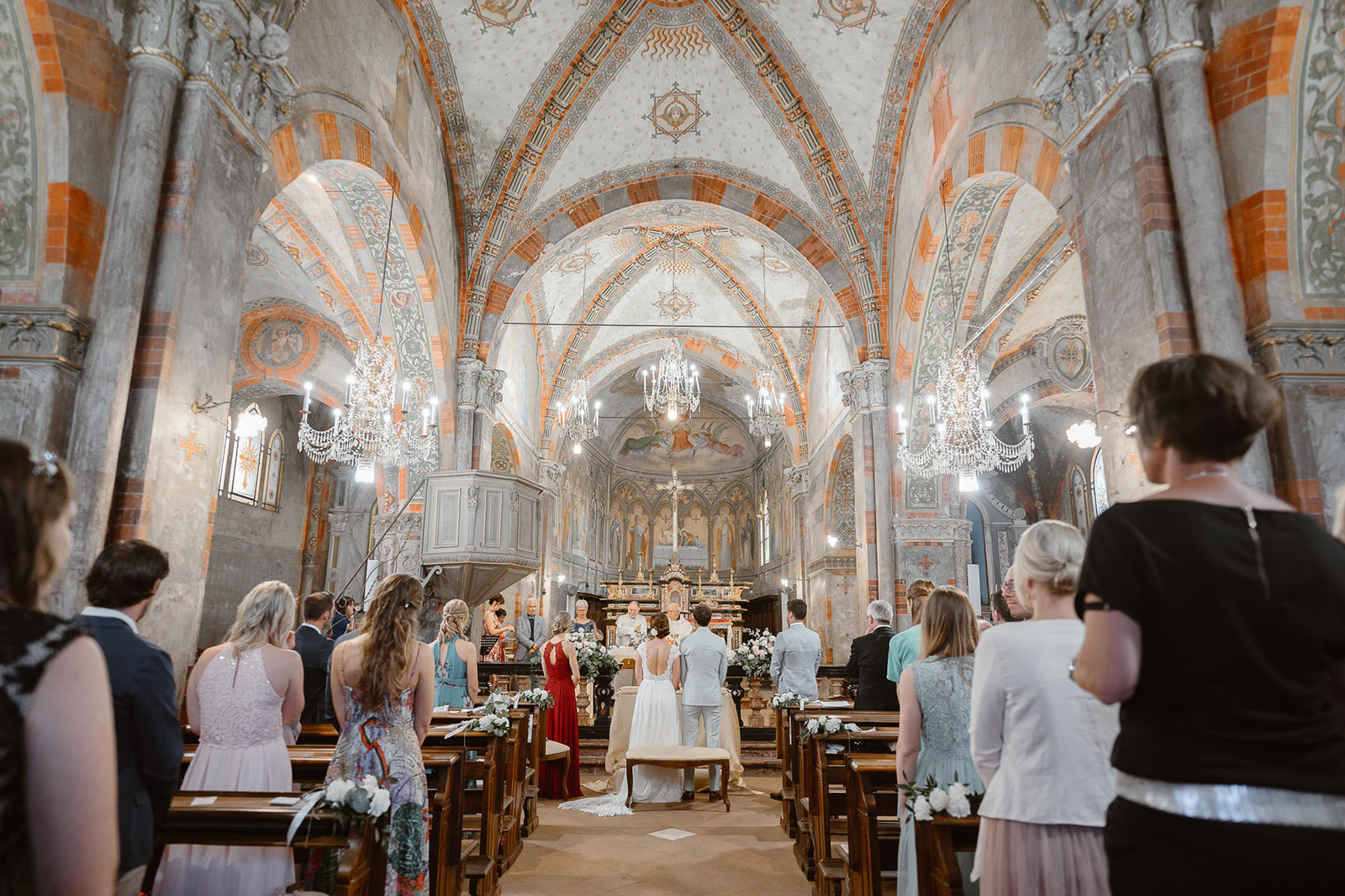 Photo of the entire Church of Lu Monferrato during a wedding in horizontal