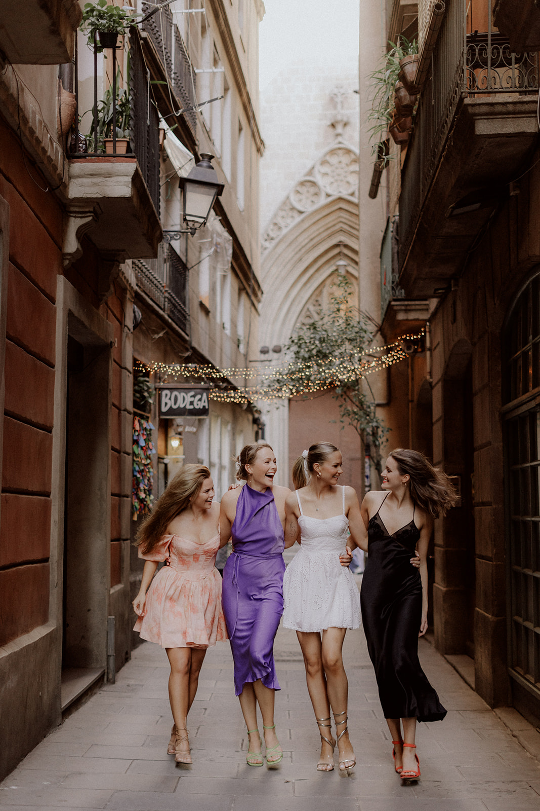 Bachelorette photoshoot in Barcelona
