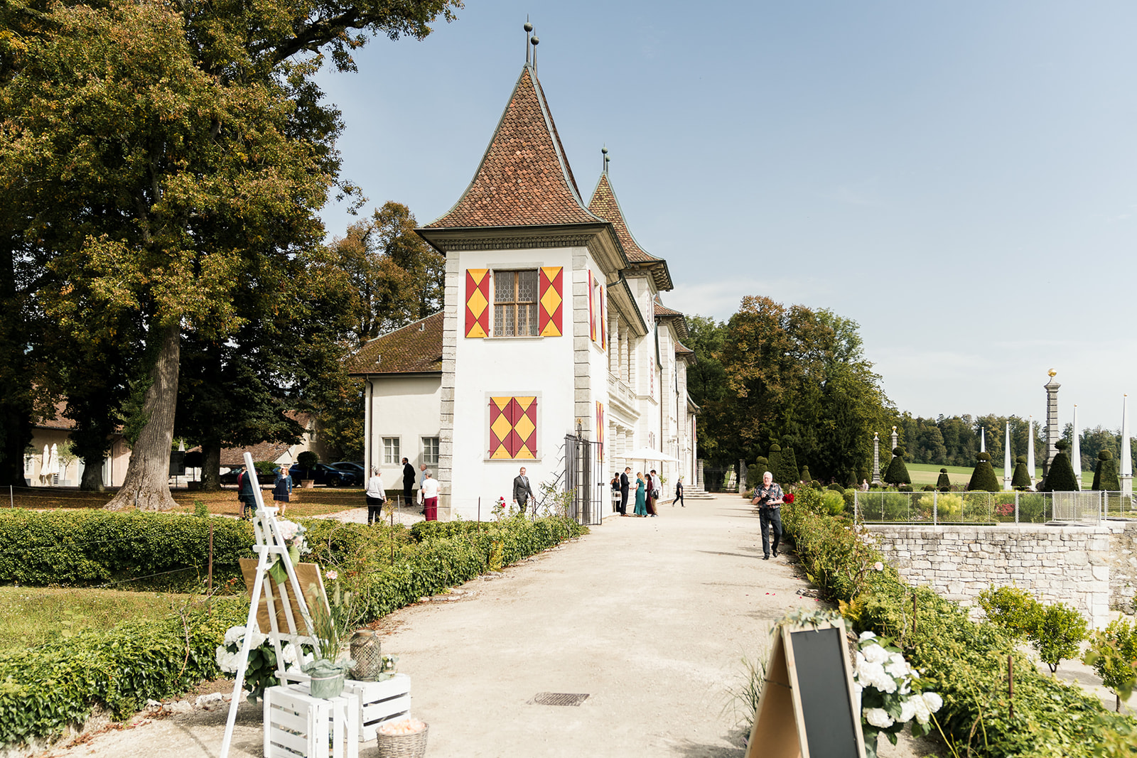 Schlosspark Schloss Waldegg Location für Paarfotos Hochzeitsfotos