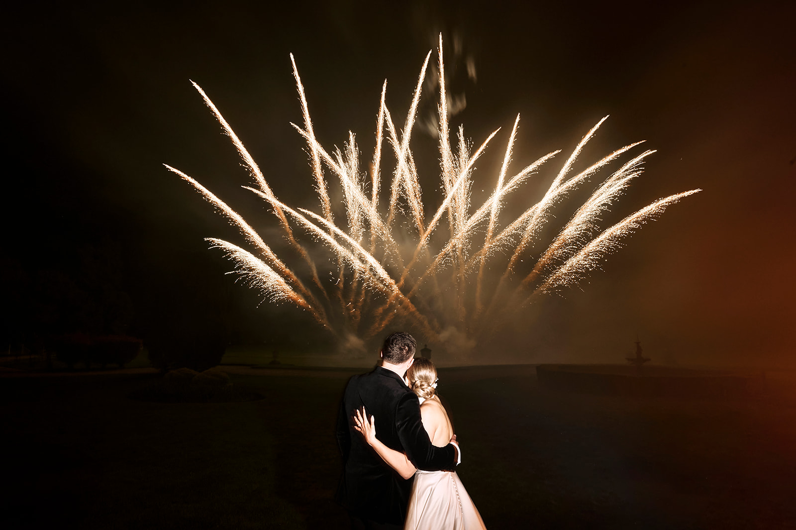 FIREWORKS AT GOSFIELD HALL - RACHEL REEVE PHOTOGRAPHY